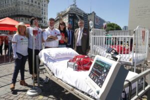 “No hay más tiempo”: una obra que sacudió al Obelisco y puso en primer plano la urgencia del trasplante ❤️⏳