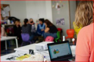 📚 Docentes en modo intensivo: capacitación virtual, innovación y foco en el aula real