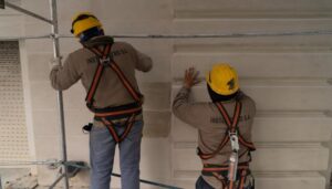Con las aulas vacías, la Ciudad acelera más de 45 obras en escuelas porteñas durante el receso invernal