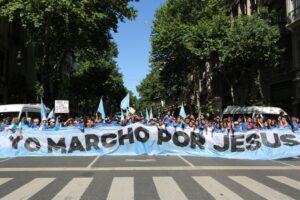 «Marcho por Jesús» copa las calles porteñas este lunes