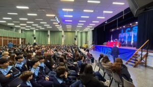 “Mente, corazón y manos”: la ministra de Educación porteña fue entrevistada por estudiantes secundarios
